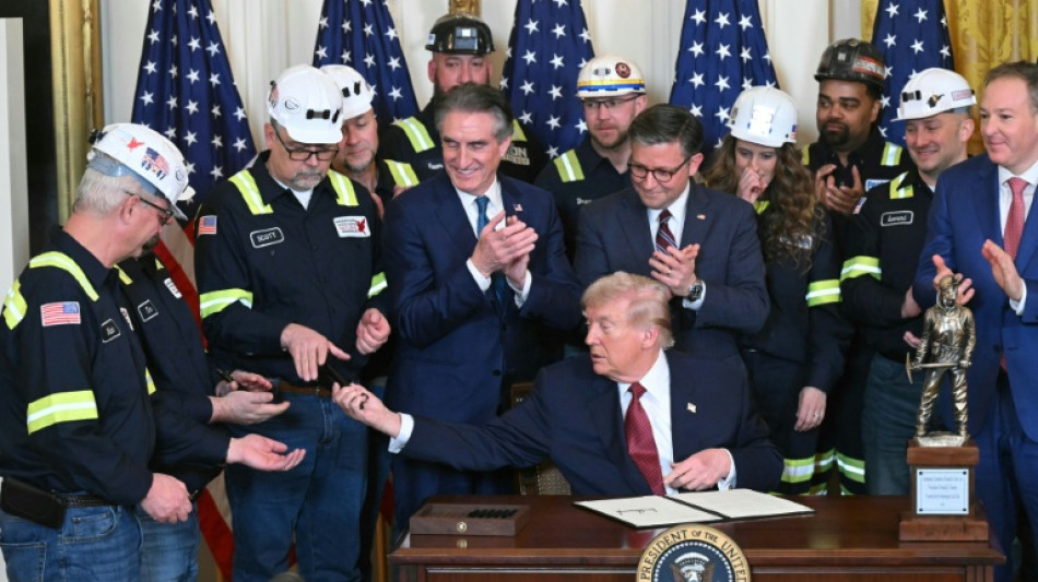 Trump orders Pentagon to buy coal-fired electricity