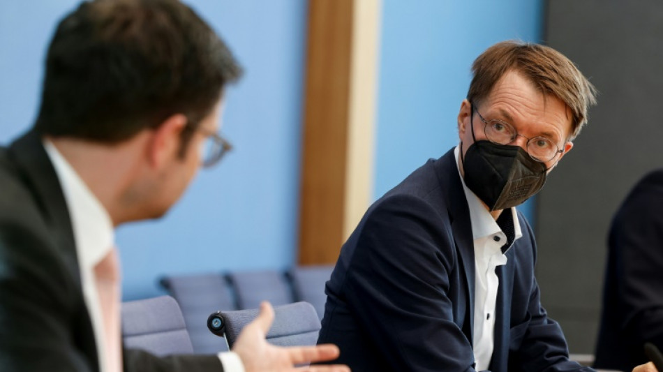 Bundeskabinett beschlie&szlig;t Corona-Regelwerk f&uuml;r Herbst und Winter