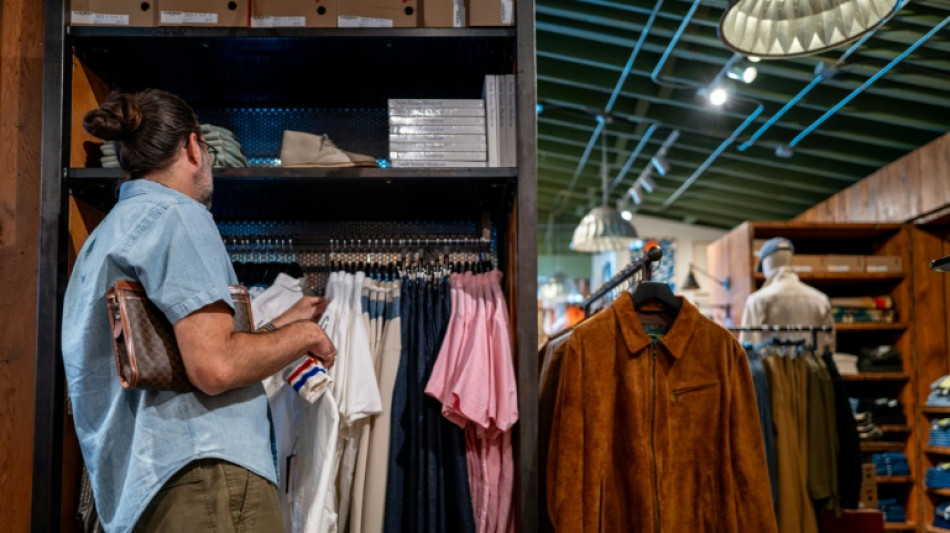 US retail sales beat expectations in August despite tariffs