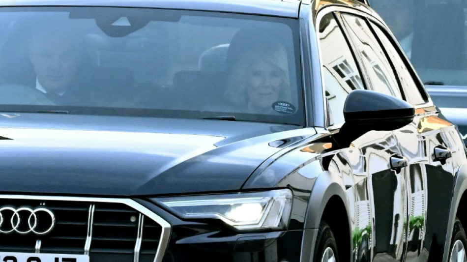 El rey brit&aacute;nico Carlos III pasa su tercer d&iacute;a hospitalizado tras una operaci&oacute;n de pr&oacute;stata