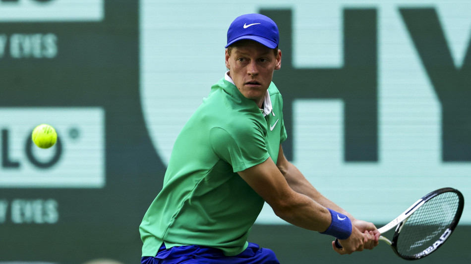 ++ Tennis: Sinner ko con Bublik, esce agli ottavi ad Halle ++