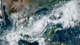 Milton vira furac&atilde;o de categoria m&aacute;xima e amea&ccedil;a M&eacute;xico e Fl&oacute;rida