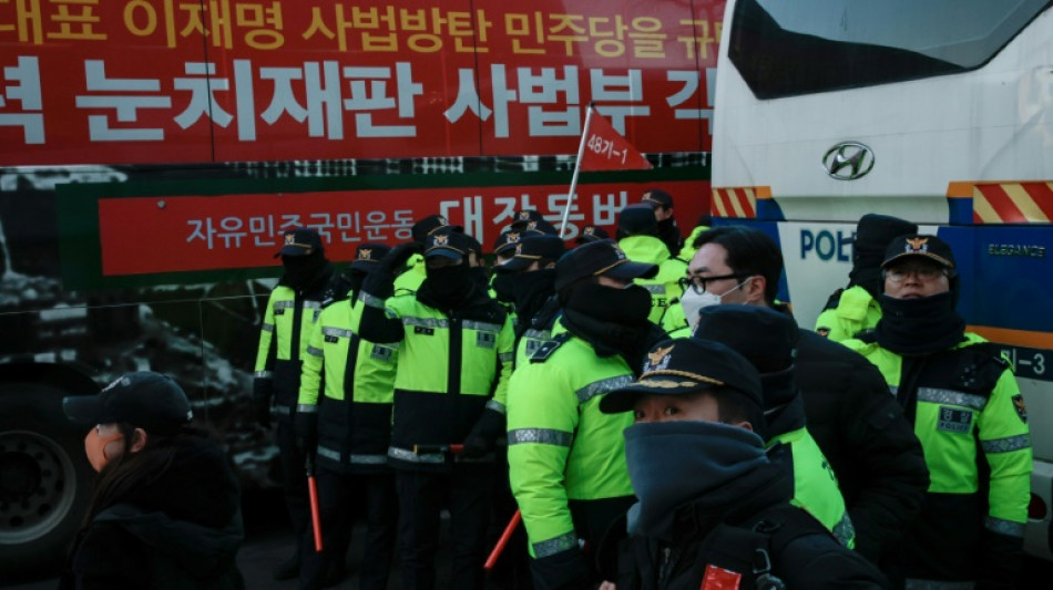 Investigadores anunciam pris&atilde;o do presidente sul-coreano