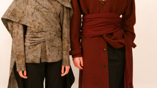 Da Qasimi l'abito diventa il custode di tracce del passato