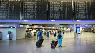 Verbrauchersch&uuml;tzer hoffen in Kampf gegen Abschw&auml;chung von Fluggastrechten auf EU-Parlament 