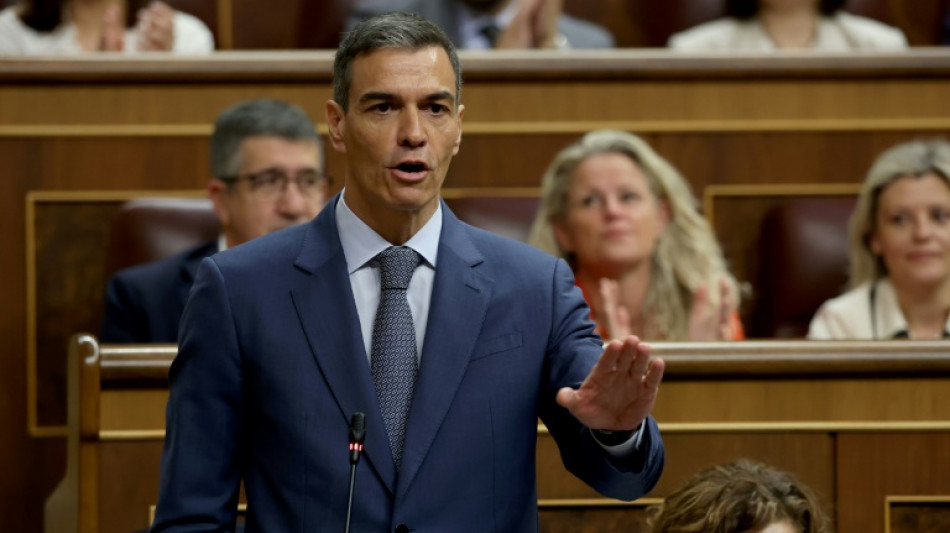 Scandale de corruption en Espagne: pas de financement illégal du Parti socialiste, assure le Premier ministre