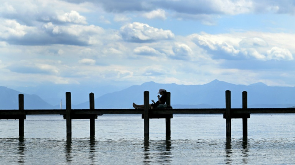 Forscher bezweifeln m&ouml;gliches Wirtschaftswachstum durch Streichung von Feiertag