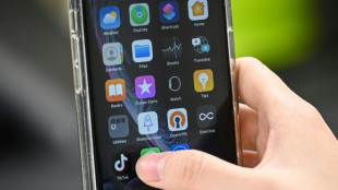 G&uuml;nther fordert Verbot von sozialen Medien f&uuml;r unter 16-J&auml;hrige