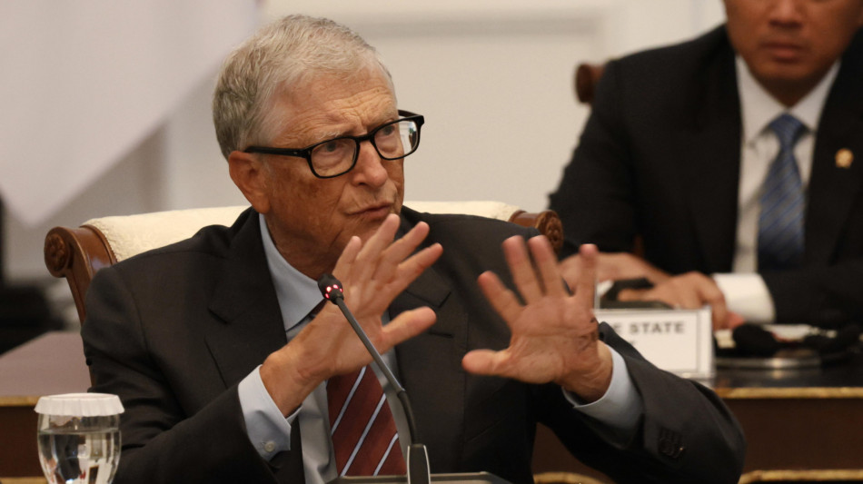 Gates, 'doner&ograve; 200 miliardi per lo sviluppo dell'Africa'