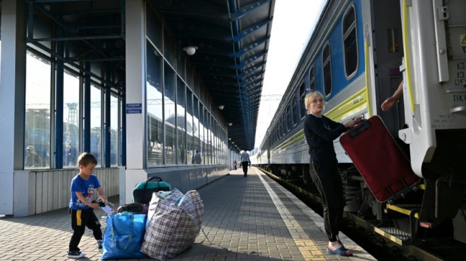 Six millions d'Ukrainiens r&eacute;fugi&eacute;s &agrave; l'&eacute;tranger, les tensions montent sur le gaz