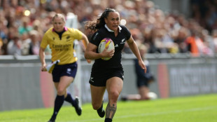 Champions New Zealand see off Japan to reach Women's Rugby World Cup last eight