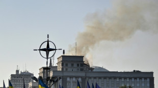 Ukraine: le si&egrave;ge du gouvernement endommag&eacute; apr&egrave;s une attaque a&eacute;rienne russe record
