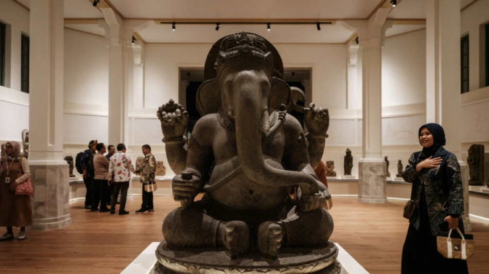 Tesouros saqueados por holandeses retornam &agrave; sua terra natal na Indon&eacute;sia