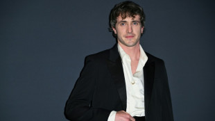 Cannes: idylle queer et tourments familiaux en comp&eacute;tition