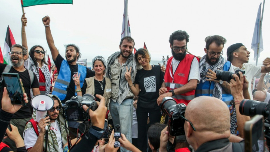 Flotilha com ajuda para Gaza denuncia que foi v&iacute;tima de ataque com drone perto da Tun&iacute;sia