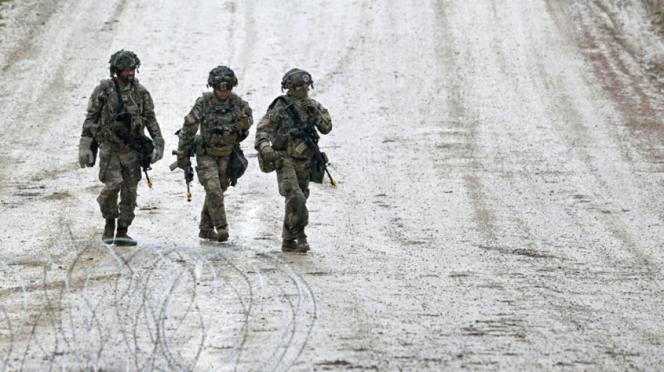 Estados Unidos reduce su presencia militar en Europa, pero sin una "retirada"