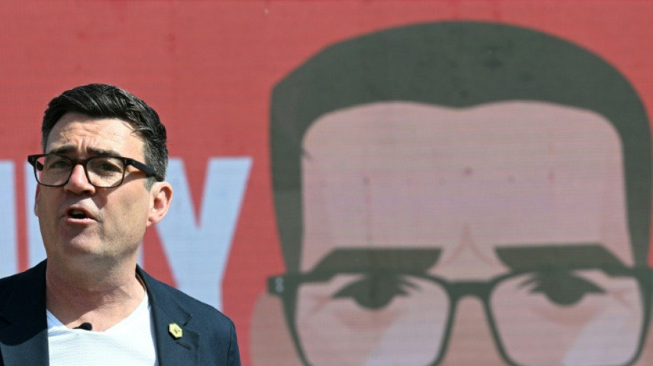 Novo premi&ecirc; brit&acirc;nico expressa a Trump seu 'compromisso com a defesa'