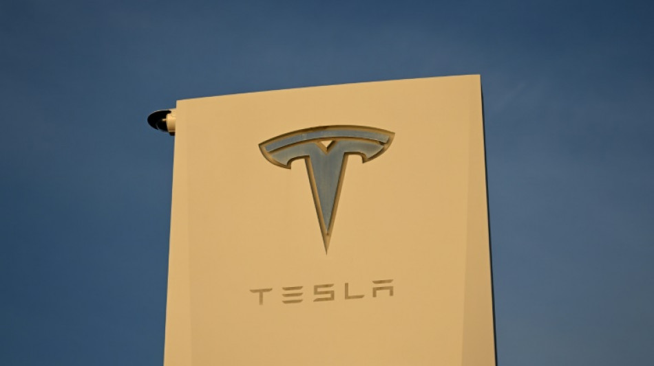 Musk promis &agrave; un pactole d&eacute;passant 1.000 milliards de dollars s'il m&egrave;ne Tesla au triomphe