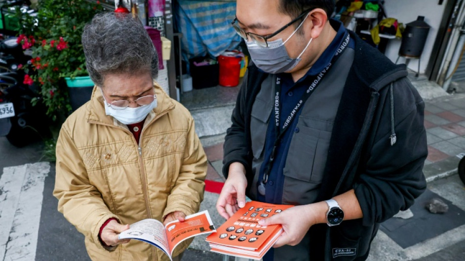 Taiwán difunde un manual de "crisis" ante posibles desastres y un ataque chino