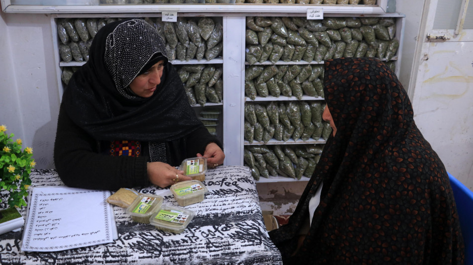 Afghanistan: le donne imprenditrici resistono tra le difficolt&agrave;