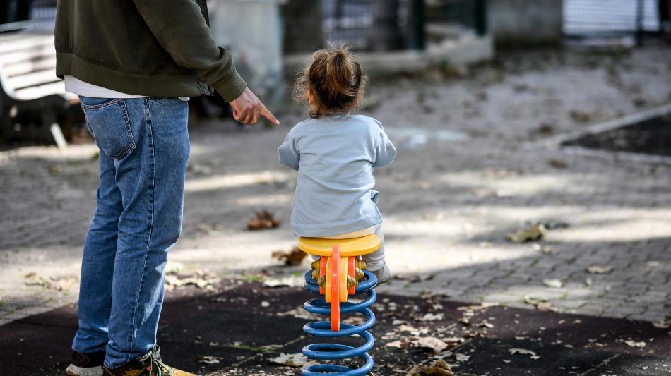 Cresce il rischio di povert&agrave; o esclusione di under 6, &egrave; al 27,7%