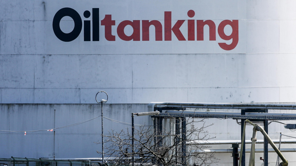 Il petrolio chiude in calo a New York, -3,66%