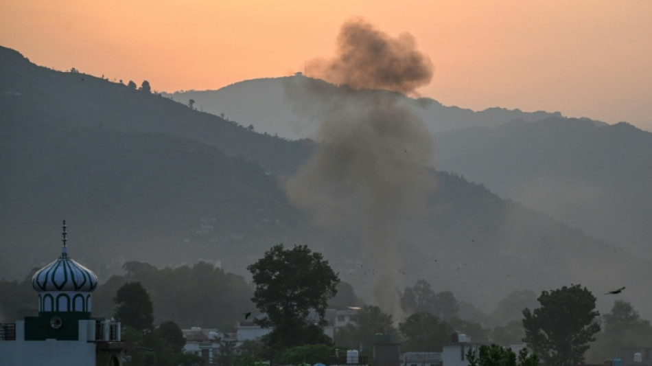 Conflito entre &Iacute;ndia e Paquist&atilde;o deixa dezenas de mortos