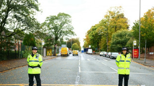 Uma das v&iacute;timas do ataque &agrave; sinagoga de Manchester foi baleada pela pol&iacute;cia