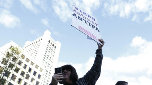 Especialista no movimento Antifa deixa os EUA após ameaças de morte