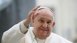 Le pape Fran&ccedil;ois "a pass&eacute; une nuit sereine et s'est lev&eacute;", rapporte le Vatican