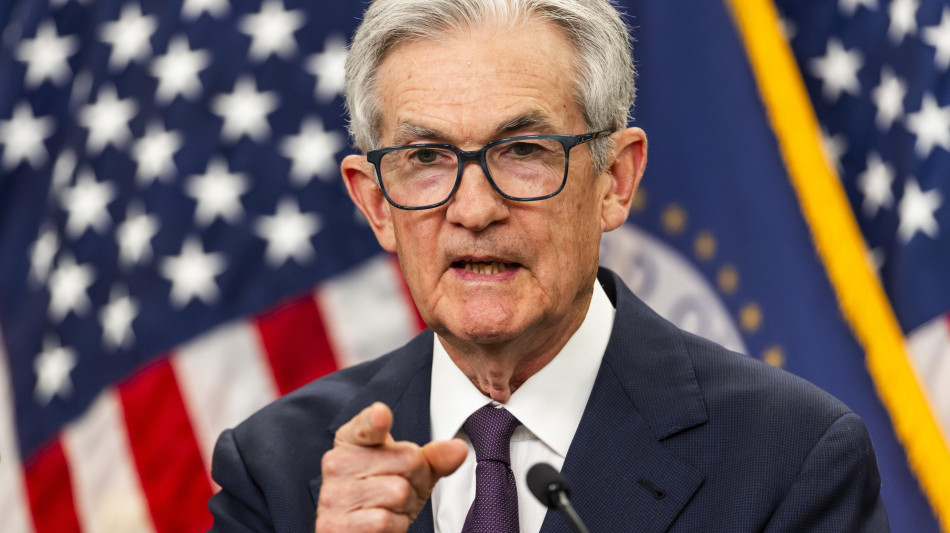 Trump attacca ancora Powell, 'nessuno lo vuole alla Fed'