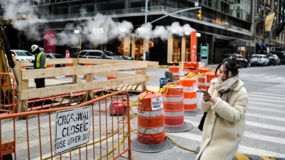 Igualdade entre homens e mulheres ainda &eacute; um objetivo distante, diz Banco Mundial