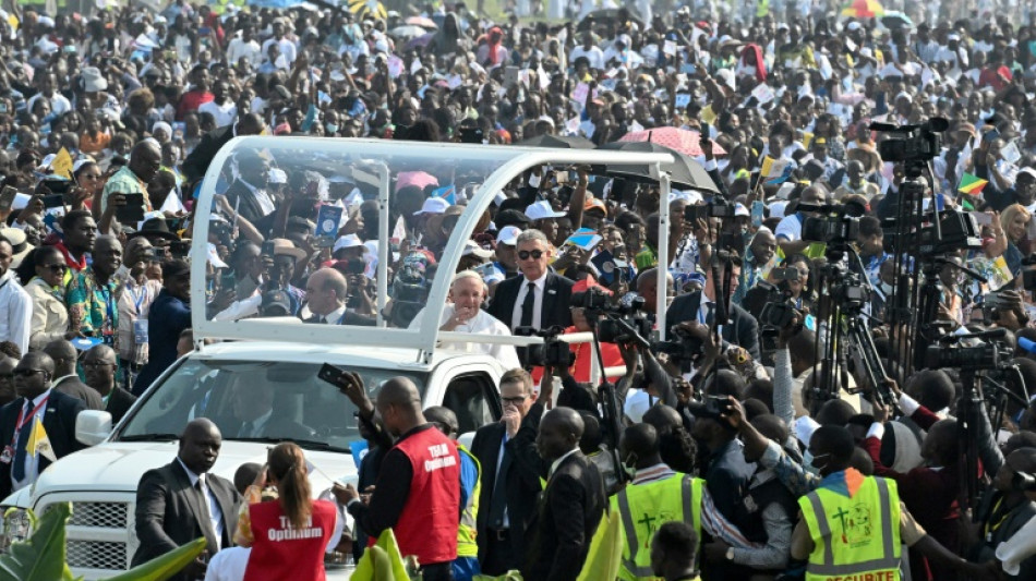 Le pape accueilli dans la liesse par les jeunes Congolais &agrave; Kinshasa