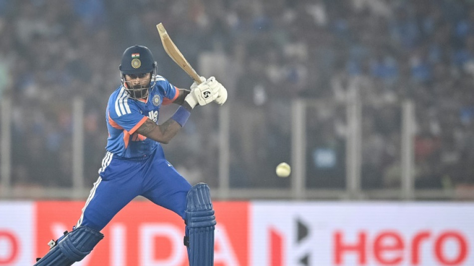 Pandya blitz powers India to T20 series win over South Africa