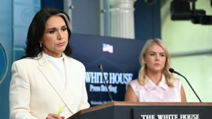 Obama &agrave; nouveau cibl&eacute; par la Maison Blanche, confront&eacute;e &agrave; une pol&eacute;mique Epstein sans r&eacute;pit