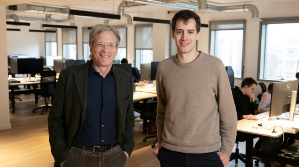 AFP conclui acordo com empresa de IA Mistral para uso de suas not&iacute;cias