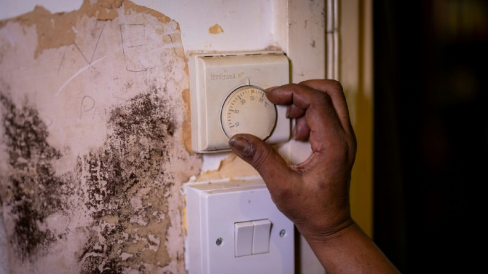 El gobierno brit&aacute;nico da marcha atr&aacute;s en la criticada supresi&oacute;n de la ayuda para calefacci&oacute;n a los jubilados