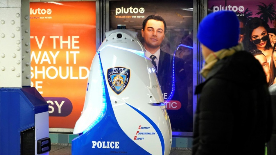 Nova York retira de circula&ccedil;&atilde;o rob&ocirc; de vigil&acirc;ncia do metr&ocirc;