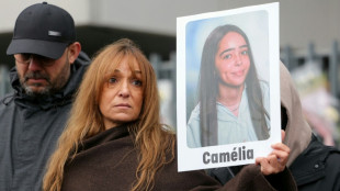 "Parlez" du harc&egrave;lement: foule &agrave; la marche pour Cam&eacute;lia qui s'est suicid&eacute;e &agrave; 17 ans