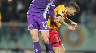 Conference: per Gosens duplice frattura composta al volto