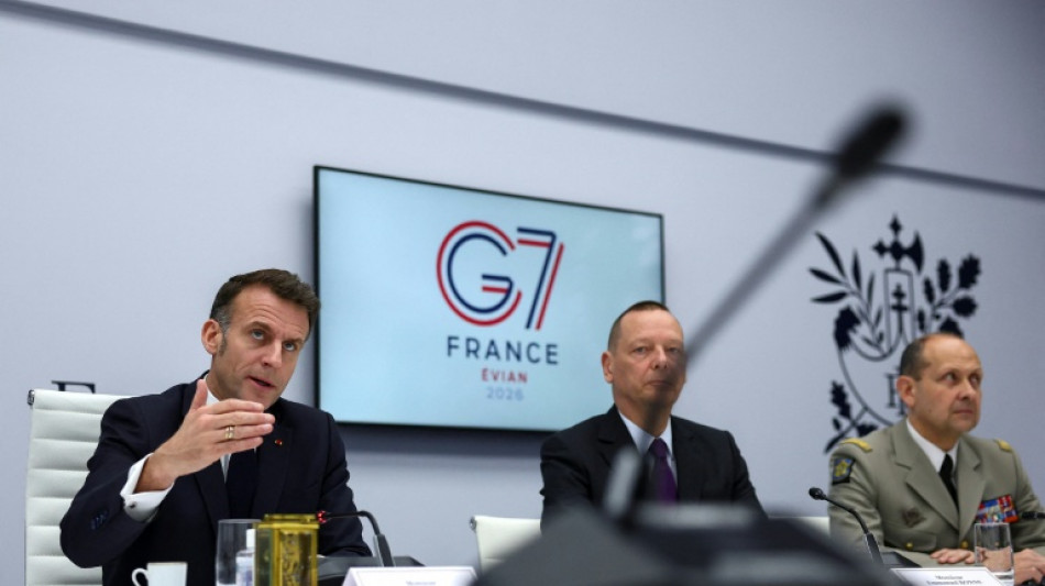 Macron: G7 schlie&szlig;en Lockerung der Sanktionen gegen Russland trotz hoher Energiepreise aus