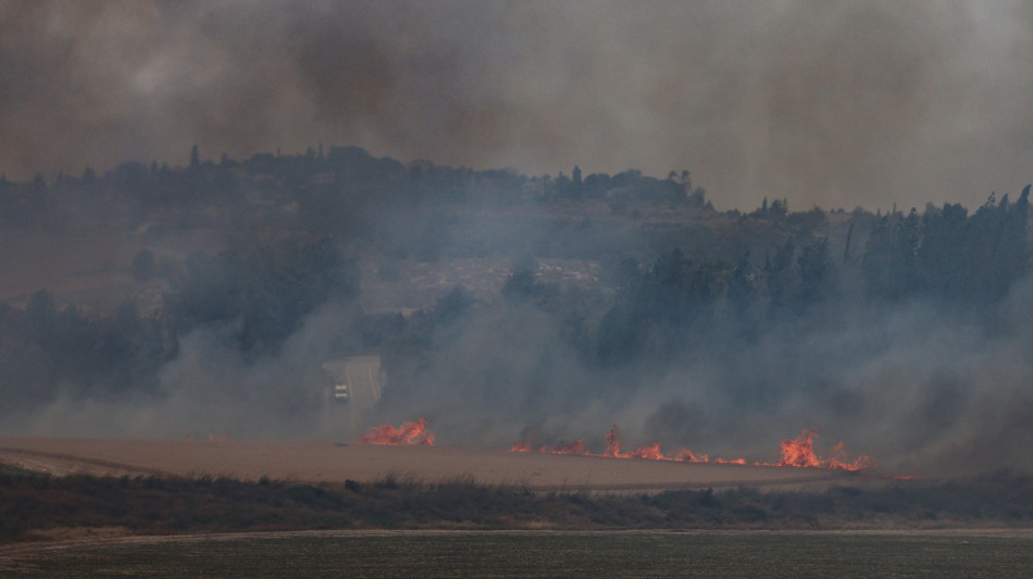 Incendio nei monti di Gerusalemme, attivata l'allerta massima