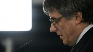 Los militantes del partido de Puigdemont apoyan su decisi&oacute;n de romper con el Gobierno espa&ntilde;ol