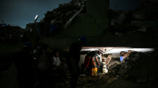 Sobe para 6.301 n&uacute;mero de mortos por terremotos na Venezuela
