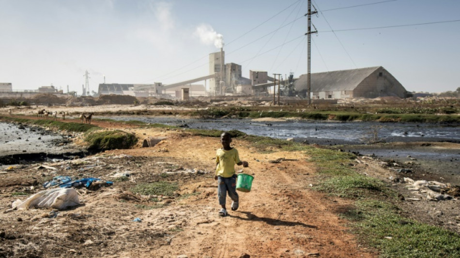 Unicef acusa a los países ricos de poner en peligro a los menores de todo el mundo