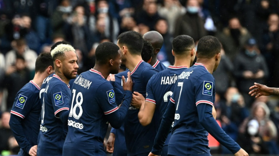 L1: succ&egrave;s et sifflets pour le PSG, Rennes corrige l'OL