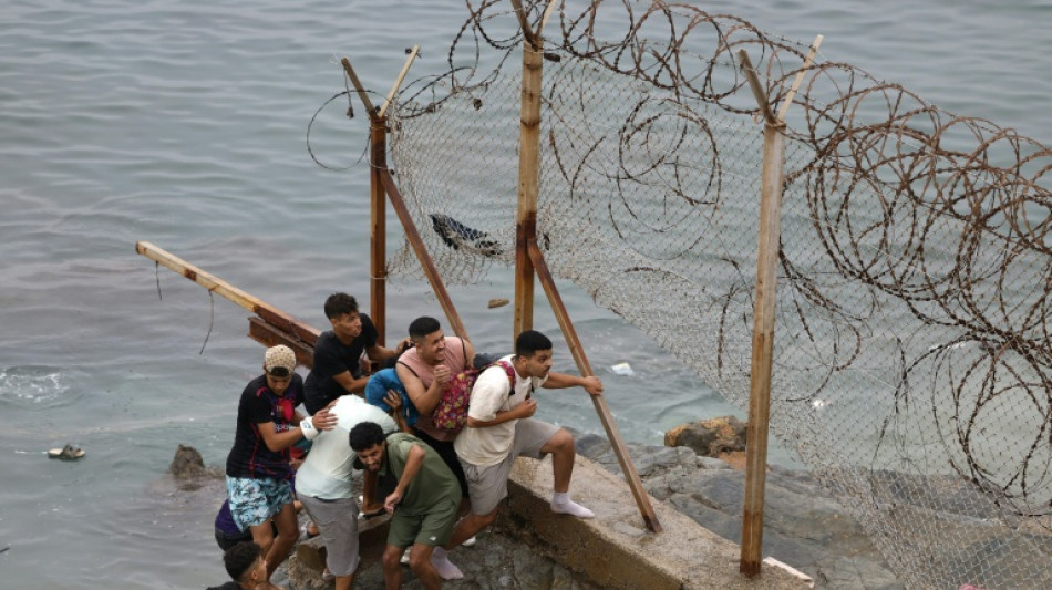 Sobe para 77 n&uacute;mero de migrantes mortos tentando chegar a Ceuta