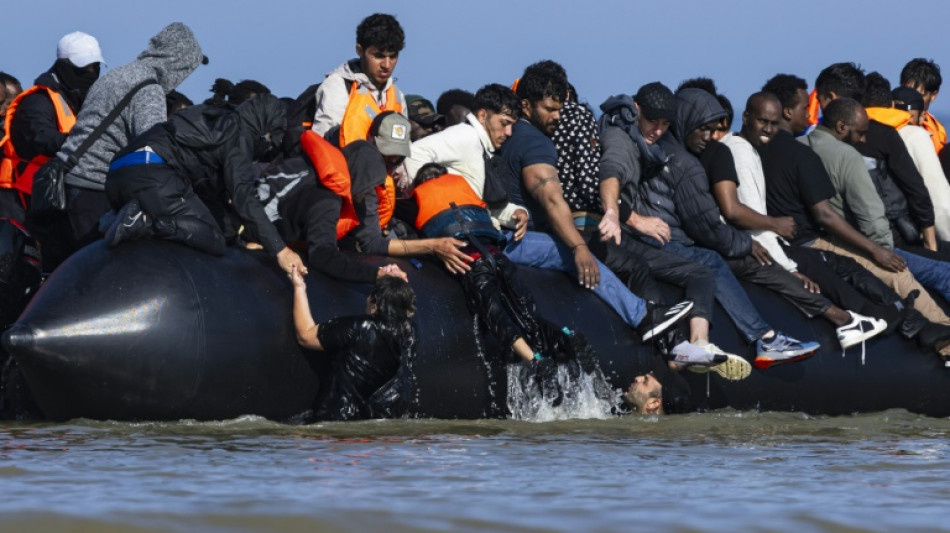 Macron, Starmer talk Channel migration as UK visit gets political