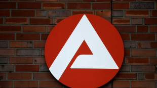 Zahl der Arbeitslosen steigt im Juli wieder &uuml;ber drei Millionen