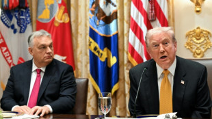 Trump analisa isentar Hungria de sanções sobre compra de petróleo russo